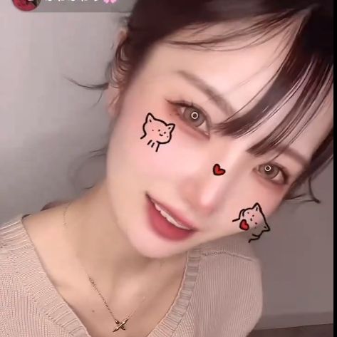 ライブセックス - TikTokライブ, インスタライブ